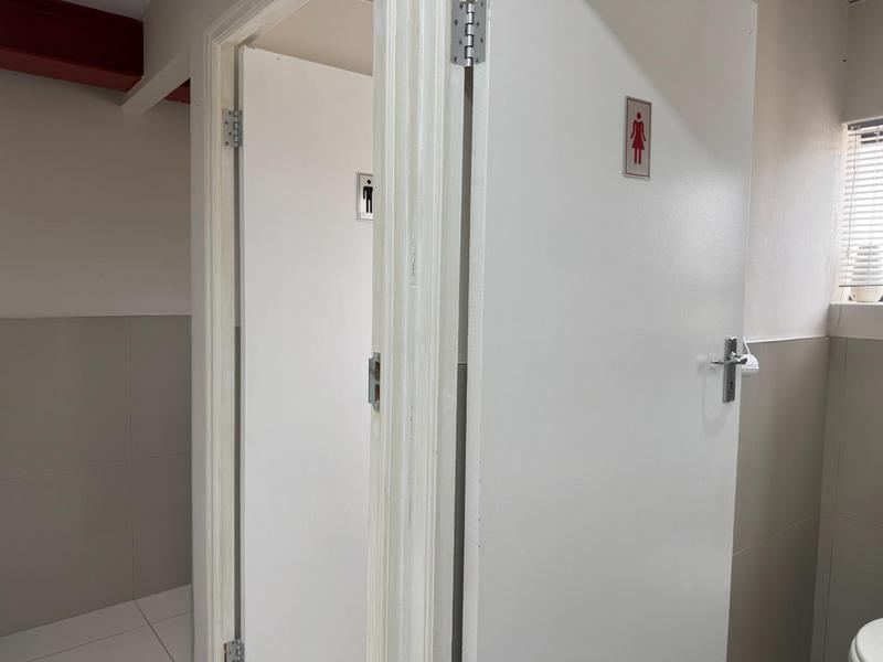 To Let commercial Property for Rent in Mount Pleasant Eastern Cape